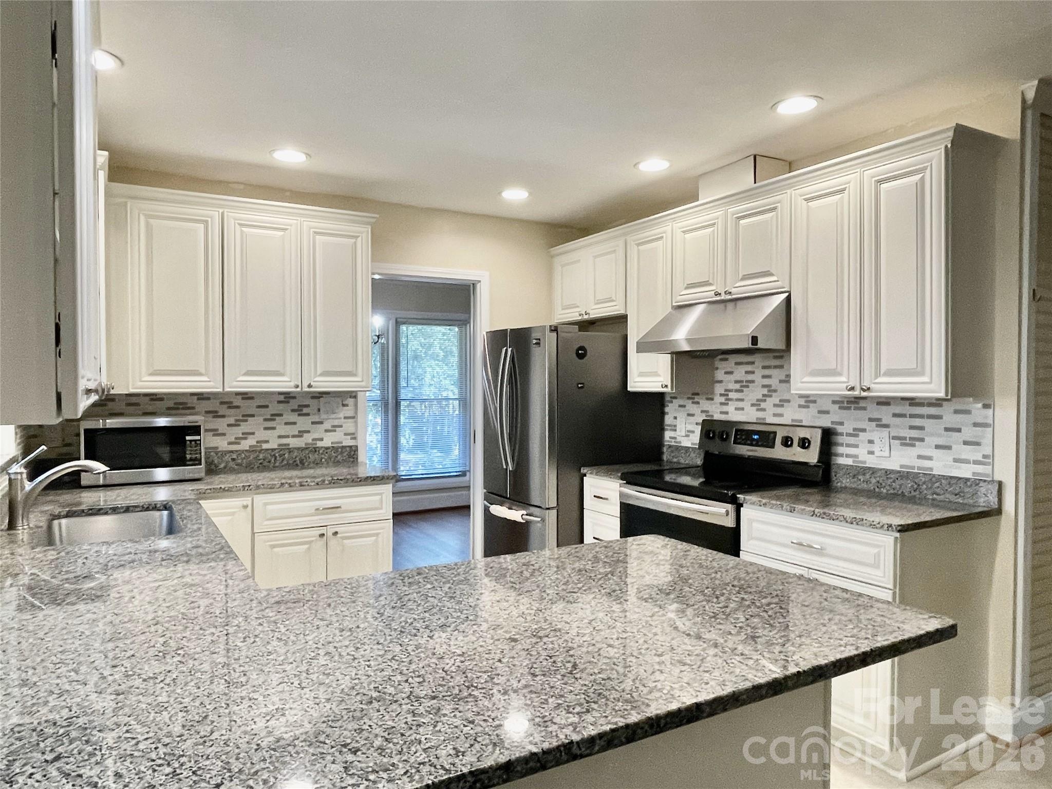 5226 Murrayhill Road Charlotte, NC 28210 - Photo 11 of 33