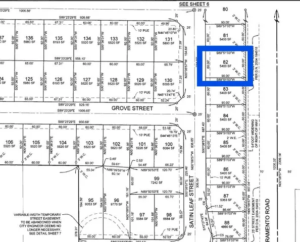 a black and white photo of a picture