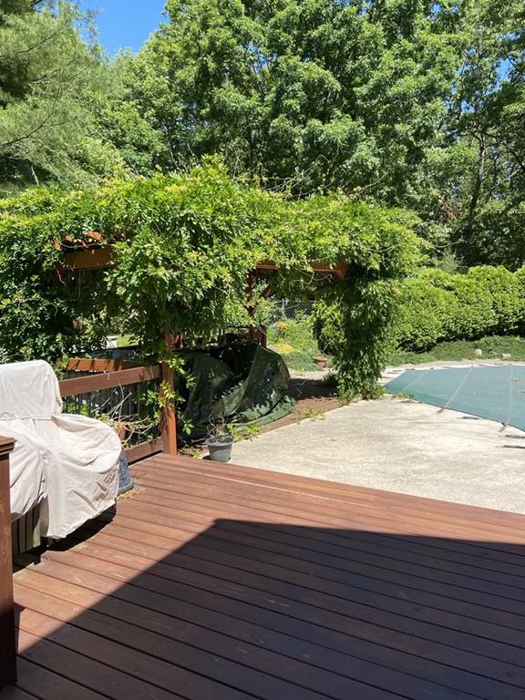 54 Bellingham Road Blackstone, MA 01504 - Photo 4 of 25 Gallery Image 4