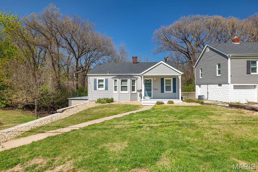 3754 Aberdeen Avenue Alton, IL 62002 - Photo 1 of 49