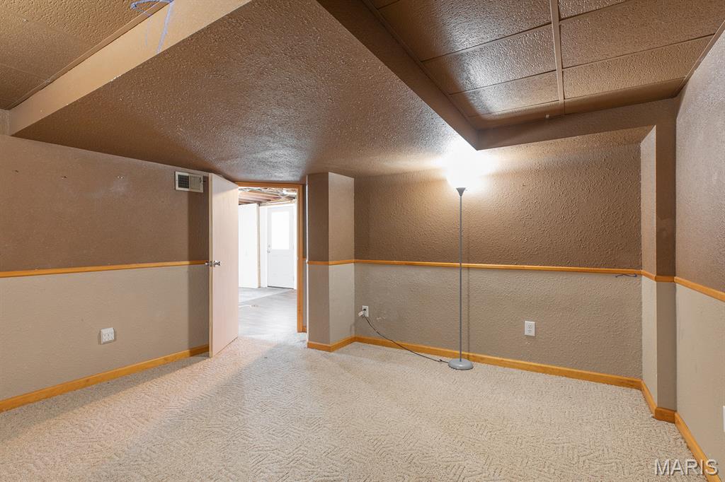 3754 Aberdeen Avenue Alton, IL 62002 - Photo 40 of 49