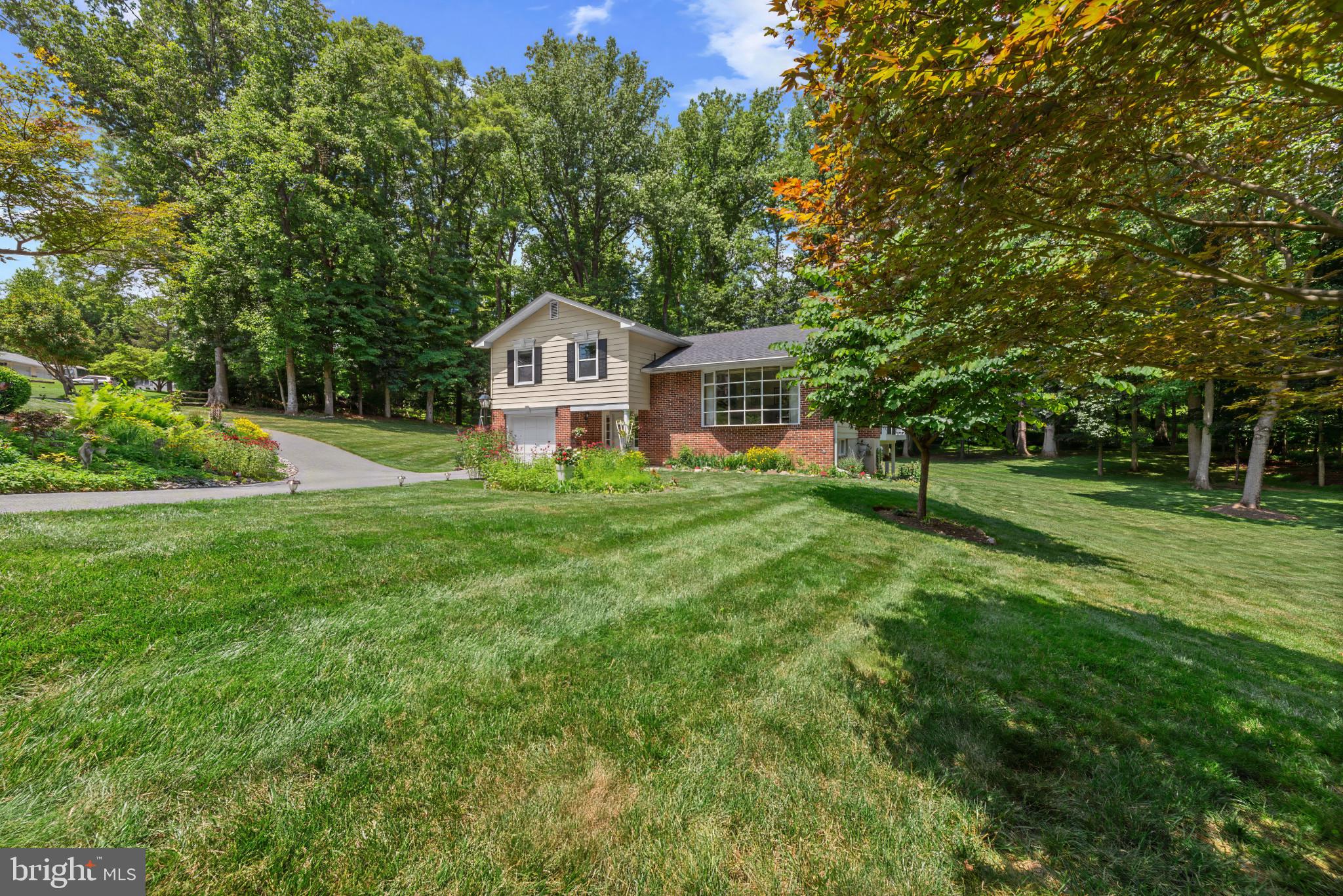 1248 Pouder Road Sykesville, MD 21784 - Photo 5 of 58
