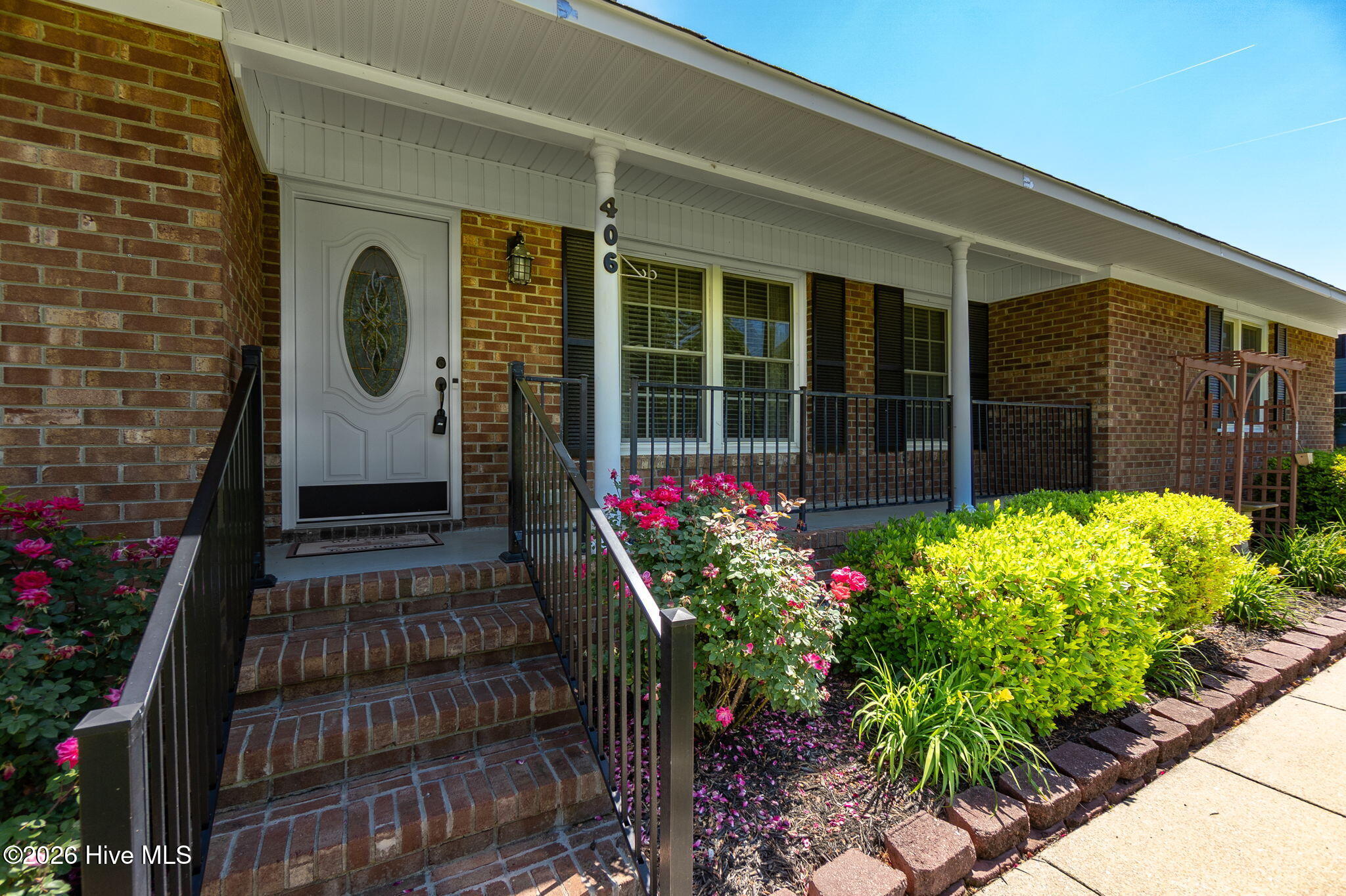 406 Richlands Loop Road Richlands, NC 28574 - Photo 4 of 34 4