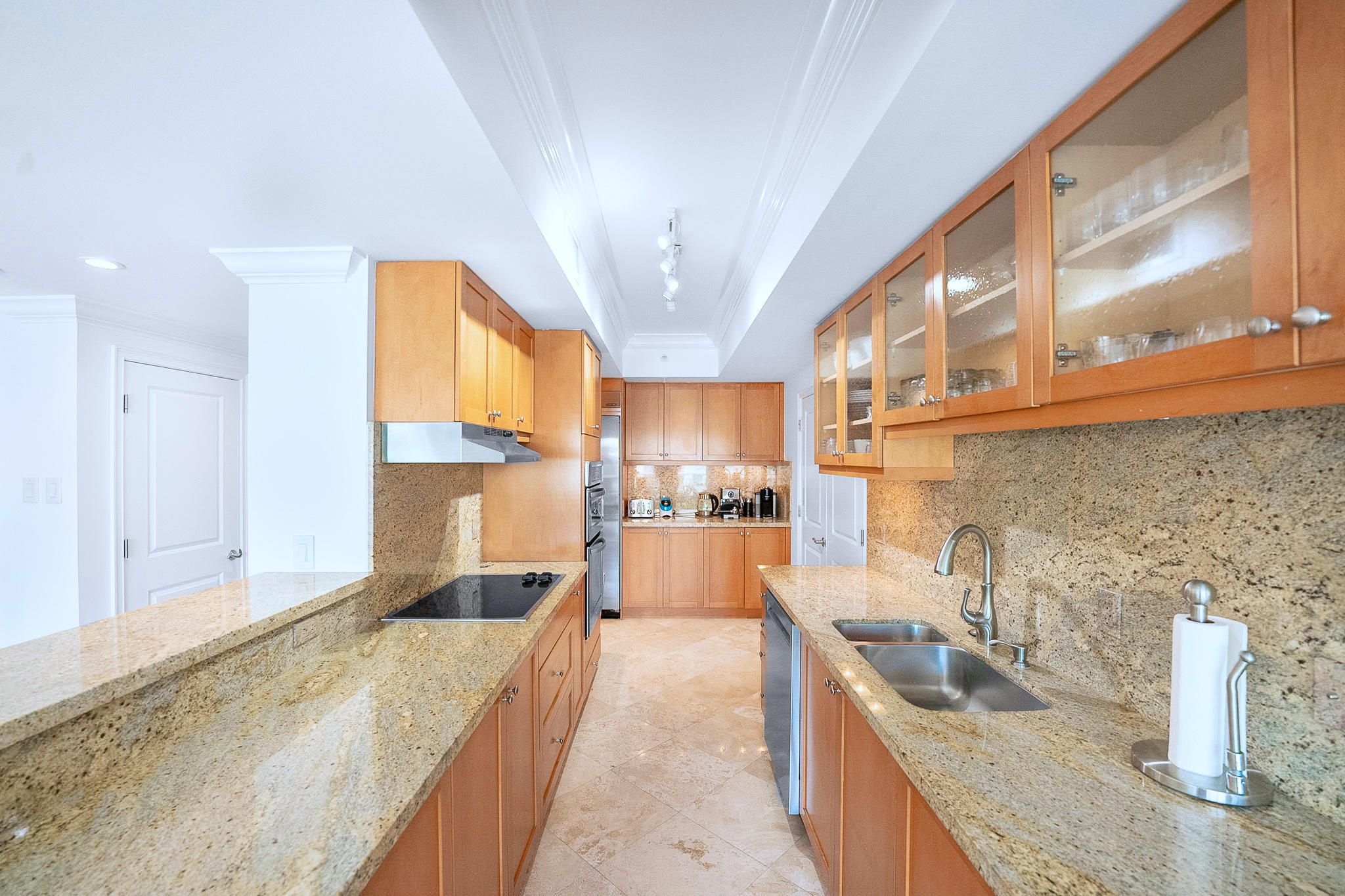99 Southeast Mizner Boulevard, Unit PH 44 Boca Raton, FL 33432 - Photo 13 of 38 _7R30413-HDR