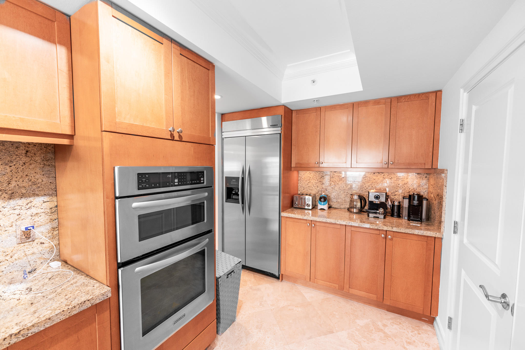 99 Southeast Mizner Boulevard, Unit PH 44 Boca Raton, FL 33432 - Photo 15 of 38 _7R30424-HDR