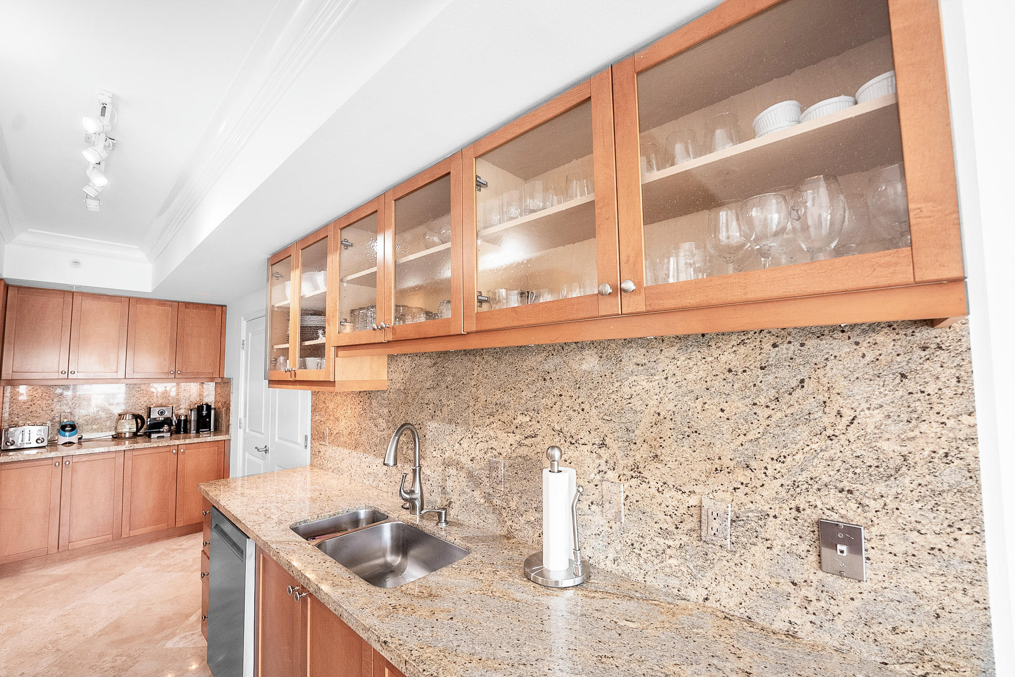 99 Southeast Mizner Boulevard, Unit PH 44 Boca Raton, FL 33432 - Photo 16 of 38 _7R30423-HDR