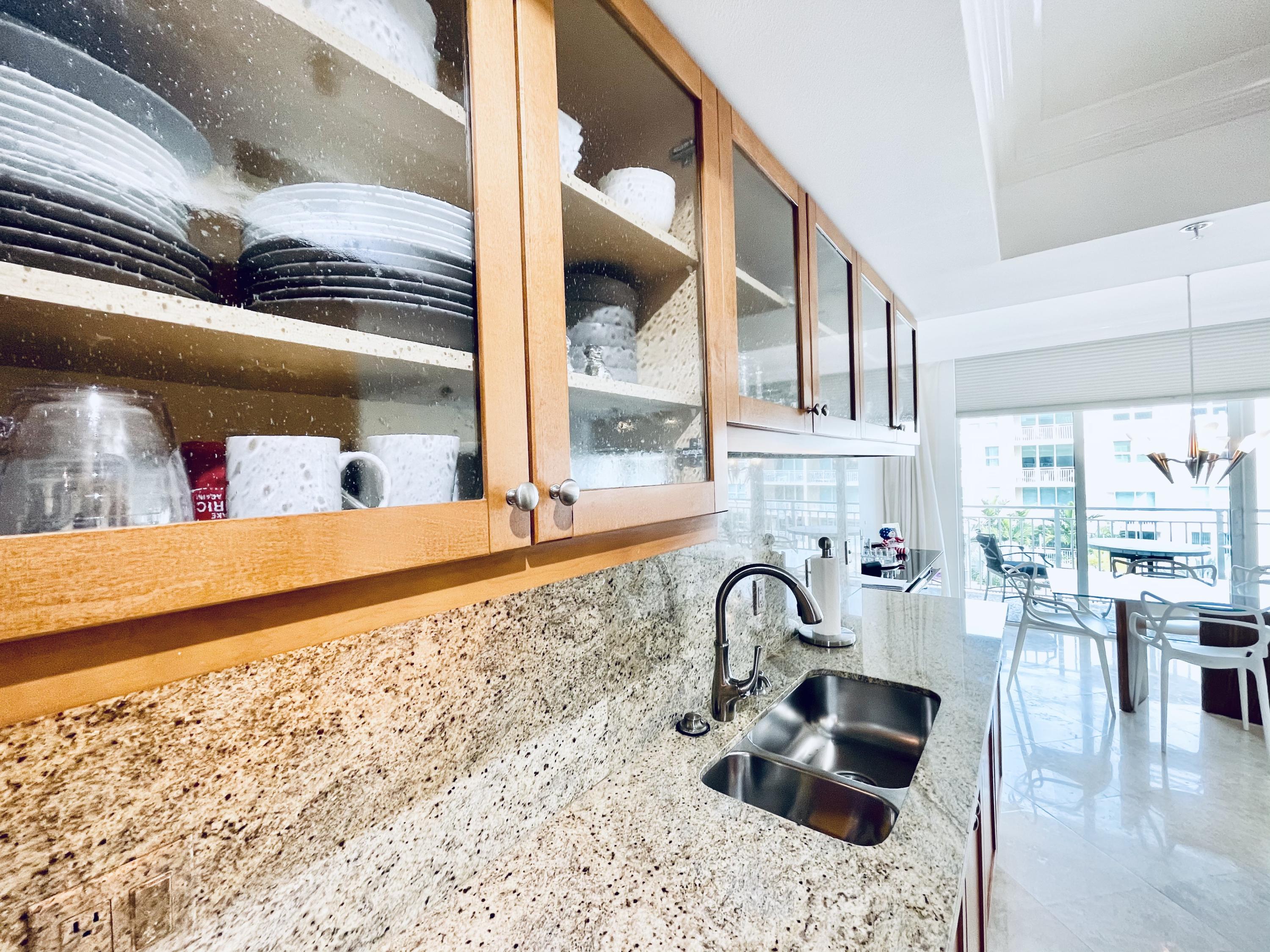 99 Southeast Mizner Boulevard, Unit PH 44 Boca Raton, FL 33432 - Photo 17 of 38 B474D330-3625-4866-AB7E-7C6D61B0B035