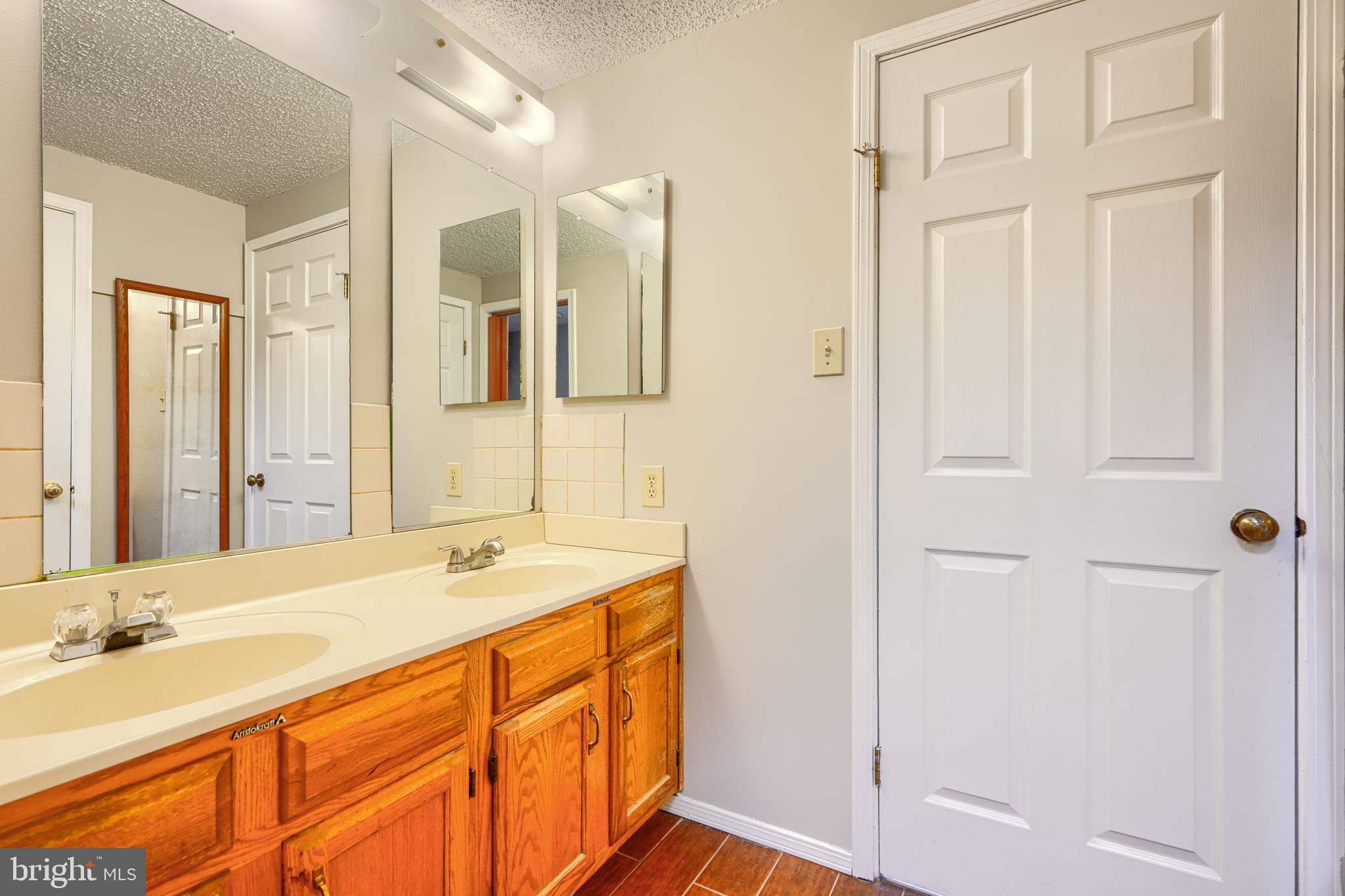 12 Jacobo Lane Baltimore, MD 21239 - Photo 24 of 73