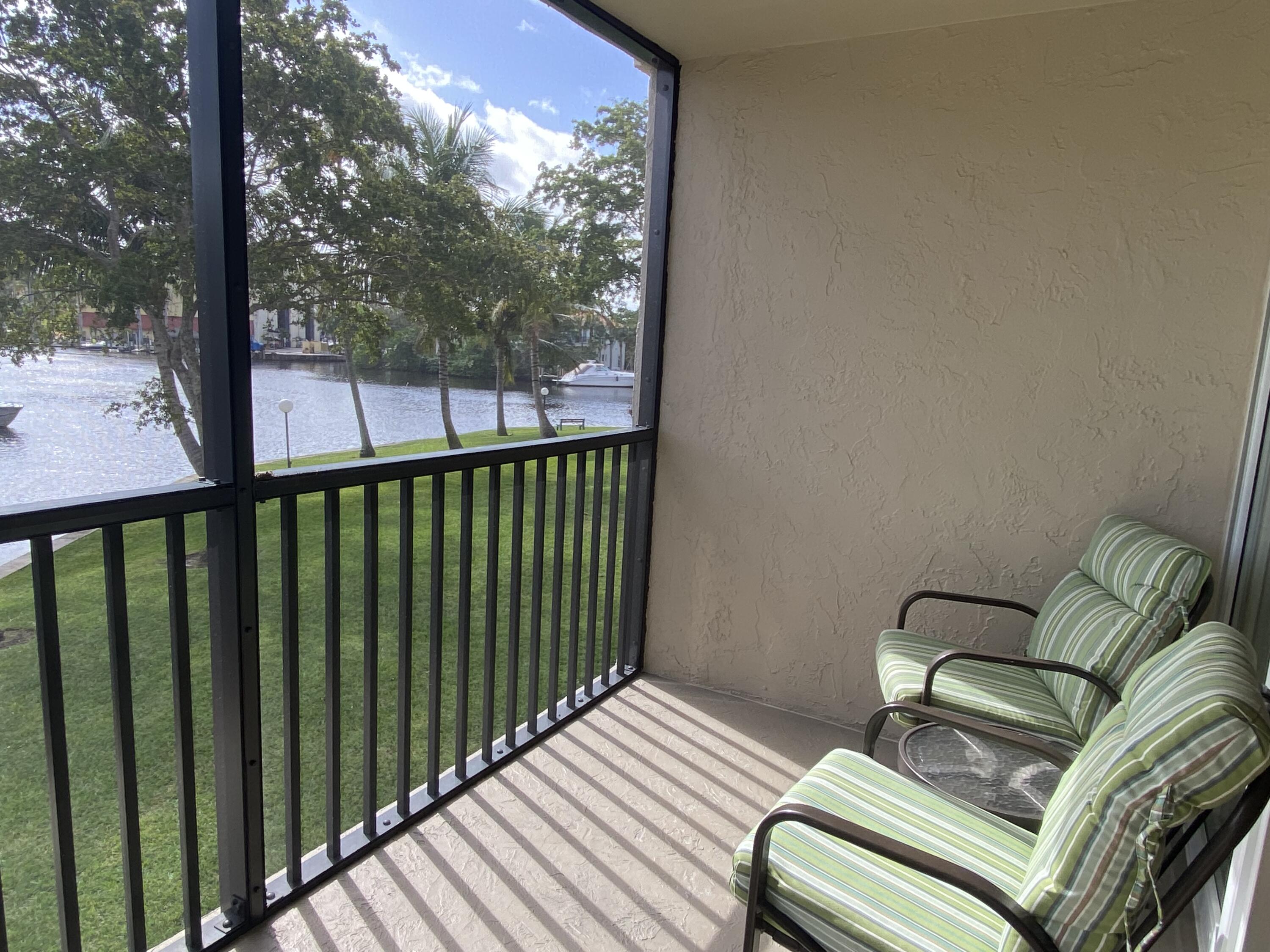 7 Royal Palm Way, Unit 202 Boca Raton, FL 33432 - Photo 11 of 51 IMG_2414