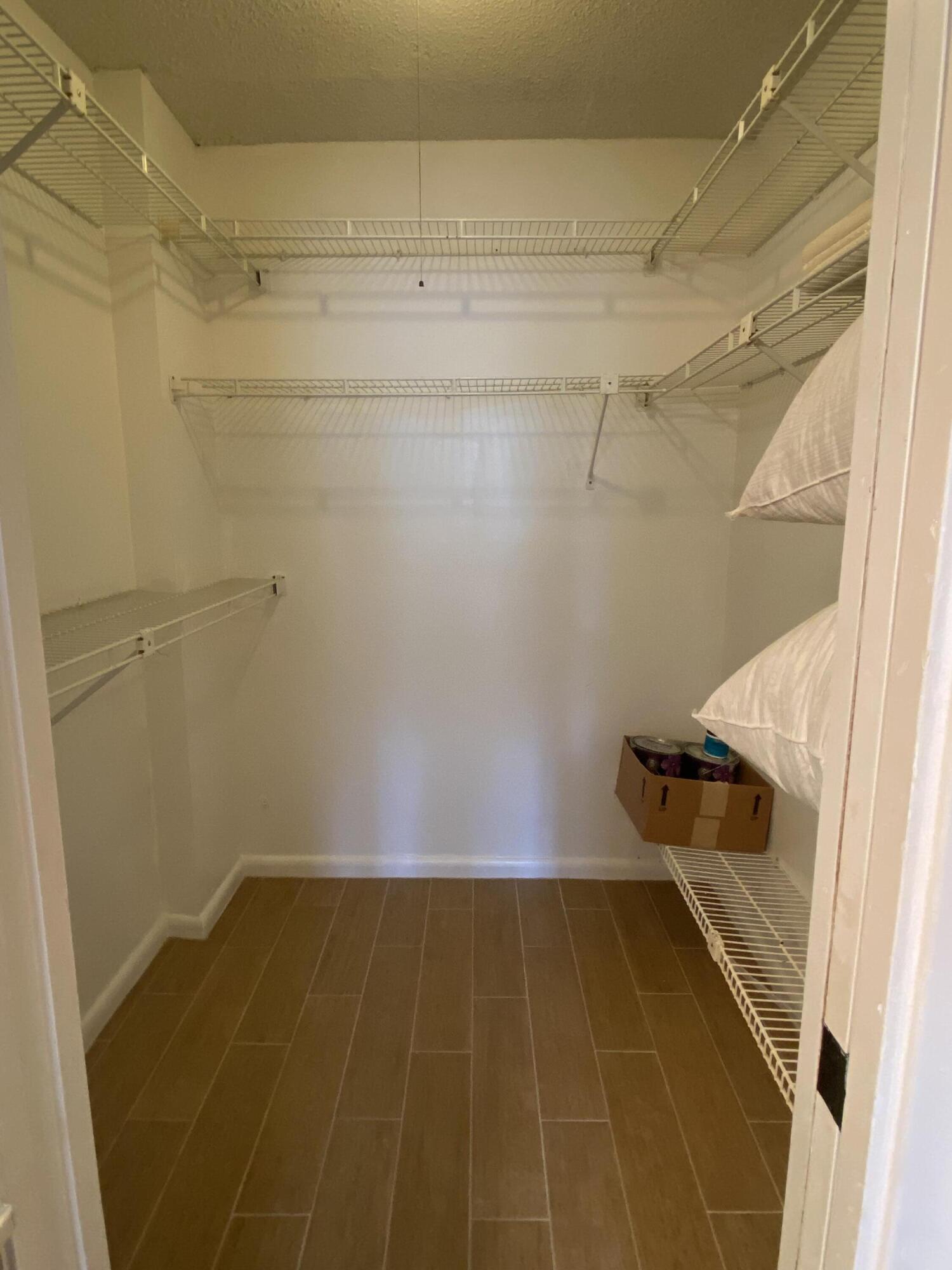 7 Royal Palm Way, Unit 202 Boca Raton, FL 33432 - Photo 22 of 51 IMG_2429
