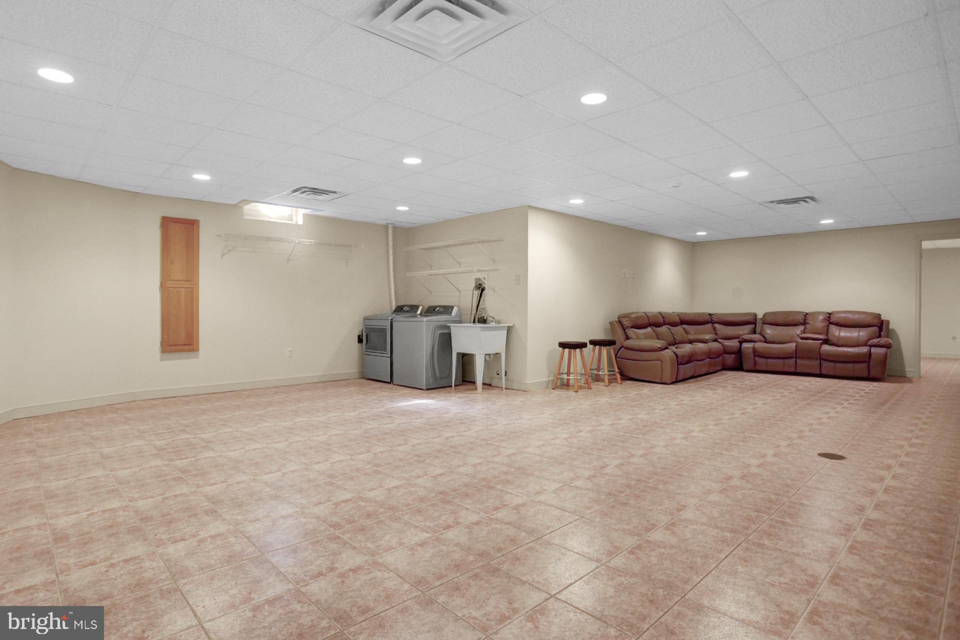 101 Robert Drive Reading, PA 19610 - Photo 106 of 118 a view of parking in a room