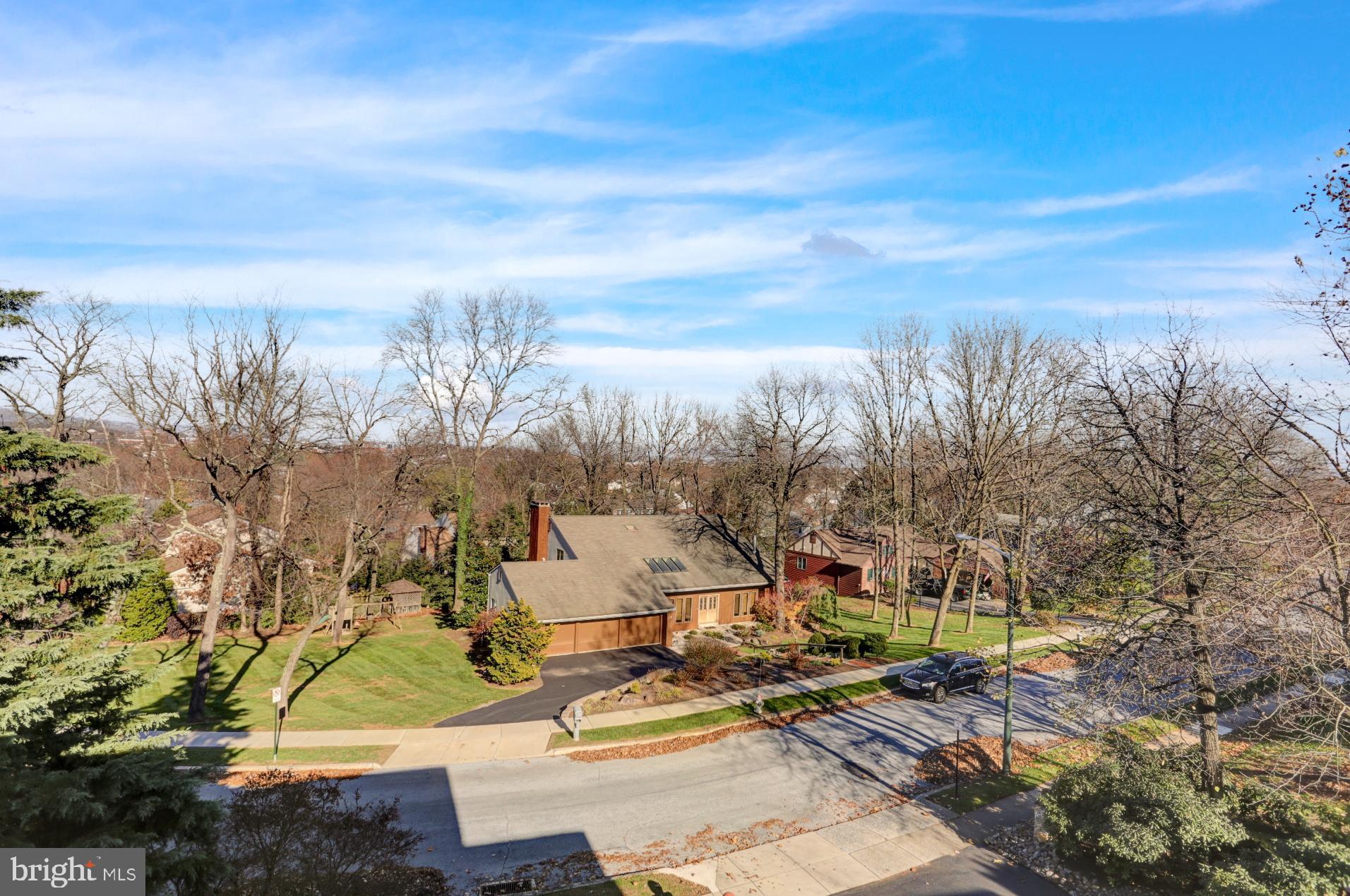 101 Robert Drive Reading, PA 19610 - Photo 38 of 118 View out front
