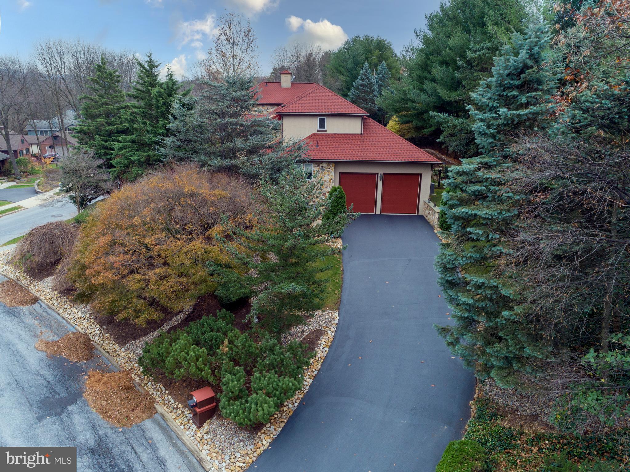 101 Robert Drive Reading, PA 19610 - Photo 47 of 118 Driveway on Mail Box Side