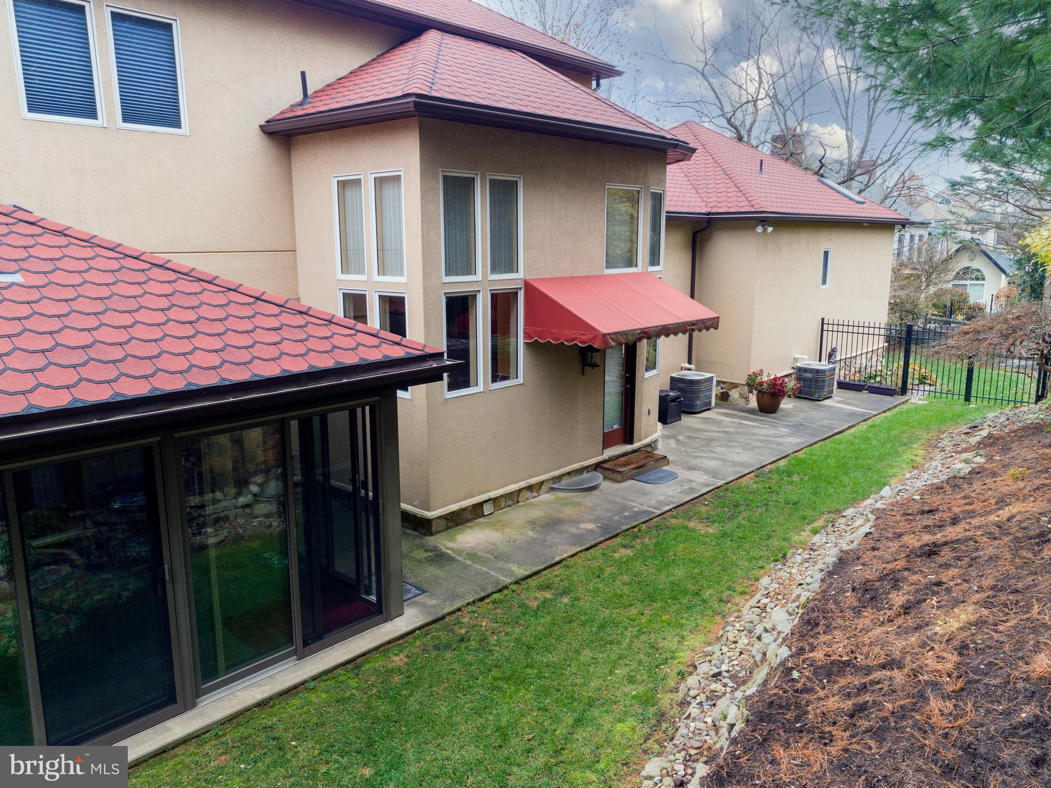 101 Robert Drive Reading, PA 19610 - Photo 49 of 118 Back of Home