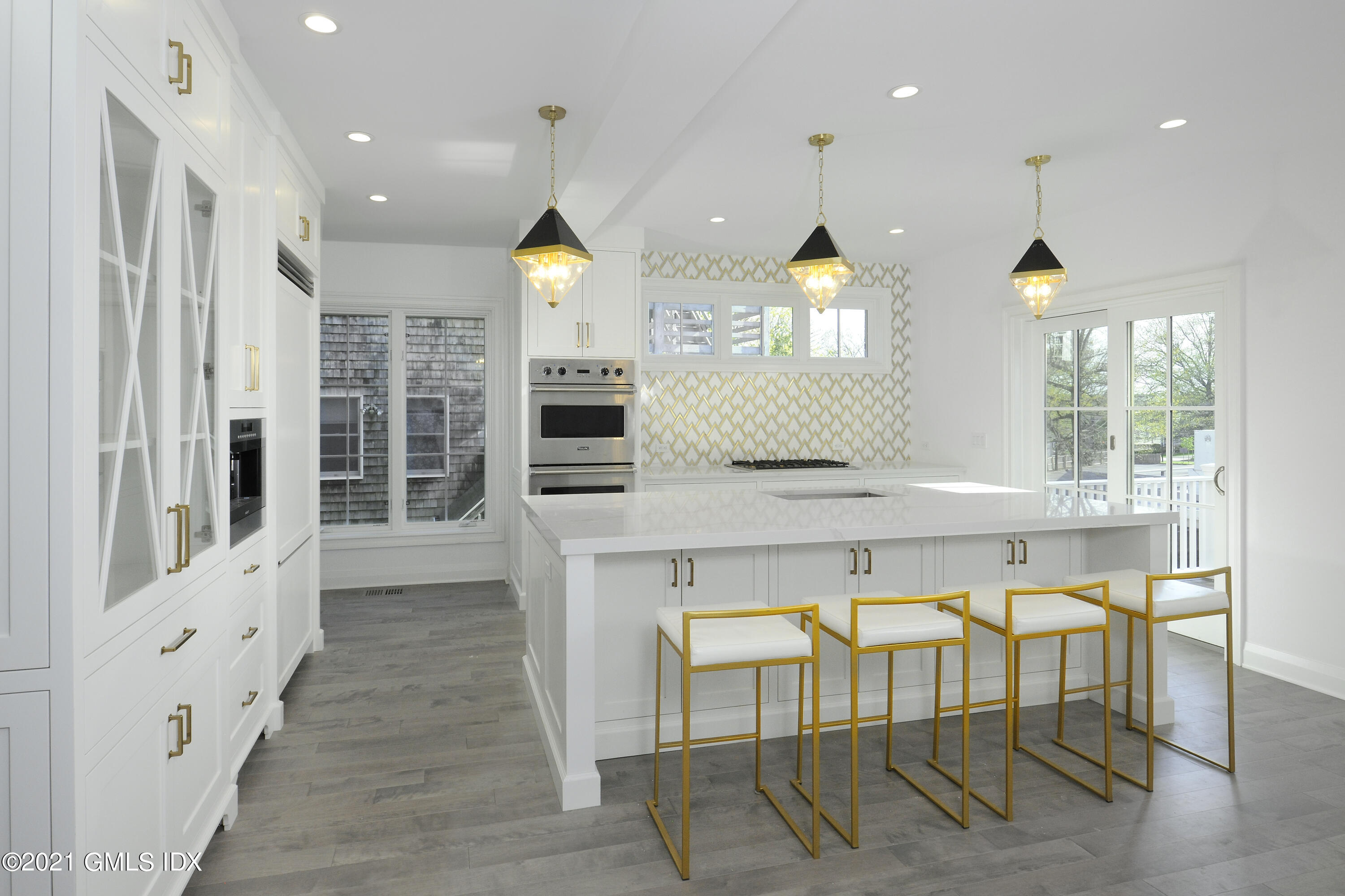 36 Washington Avenue Greenwich, CT 06830 - Photo 10 of 32 Kitch4