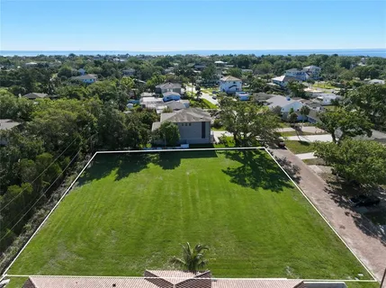 $2,400,000 | 300 Rafael Boulevard Northeast, St. Petersburg, FL 33704