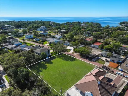 $2,400,000 | 300 Rafael Boulevard Northeast, St. Petersburg, FL 33704