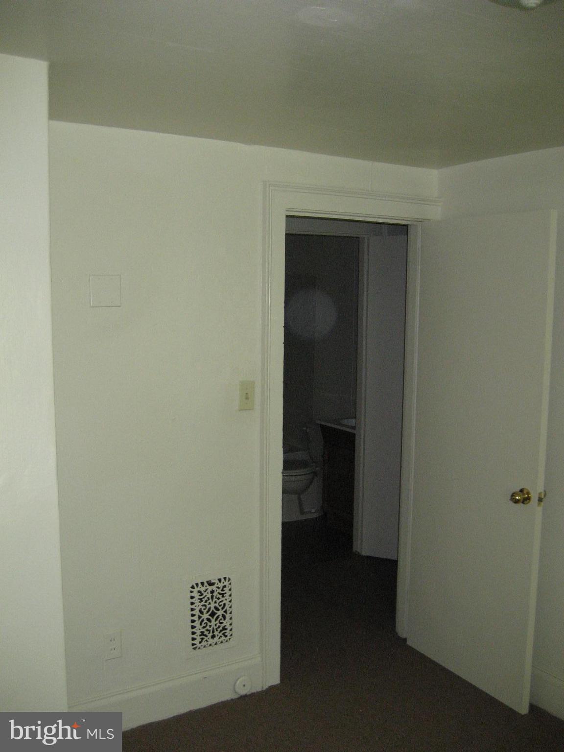 2924 West Octagon Road Camden, NJ 08104 - Photo 15 of 16 Gallery Image 15