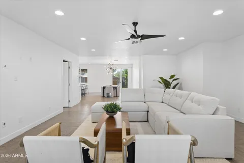 $950,000 | 1841 East Montecito Avenue, Phoenix, AZ 85016