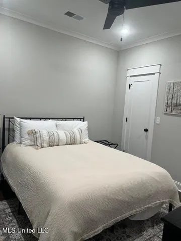 $339,000 | 186 East South Street, Hernando, MS 38632