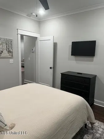 $339,000 | 186 East South Street, Hernando, MS 38632