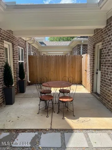 $339,000 | 186 East South Street, Hernando, MS 38632