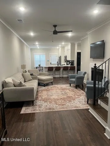 $339,000 | 186 East South Street, Hernando, MS 38632