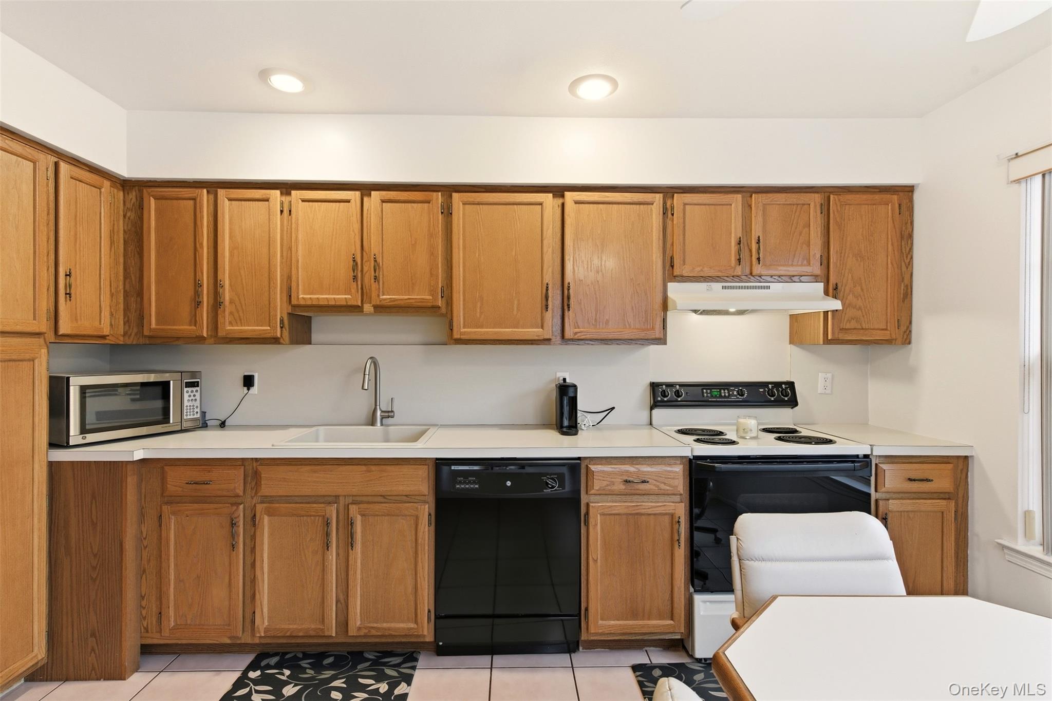 58 Theodore Drive Coram, NY 11727 - Photo 16 of 32