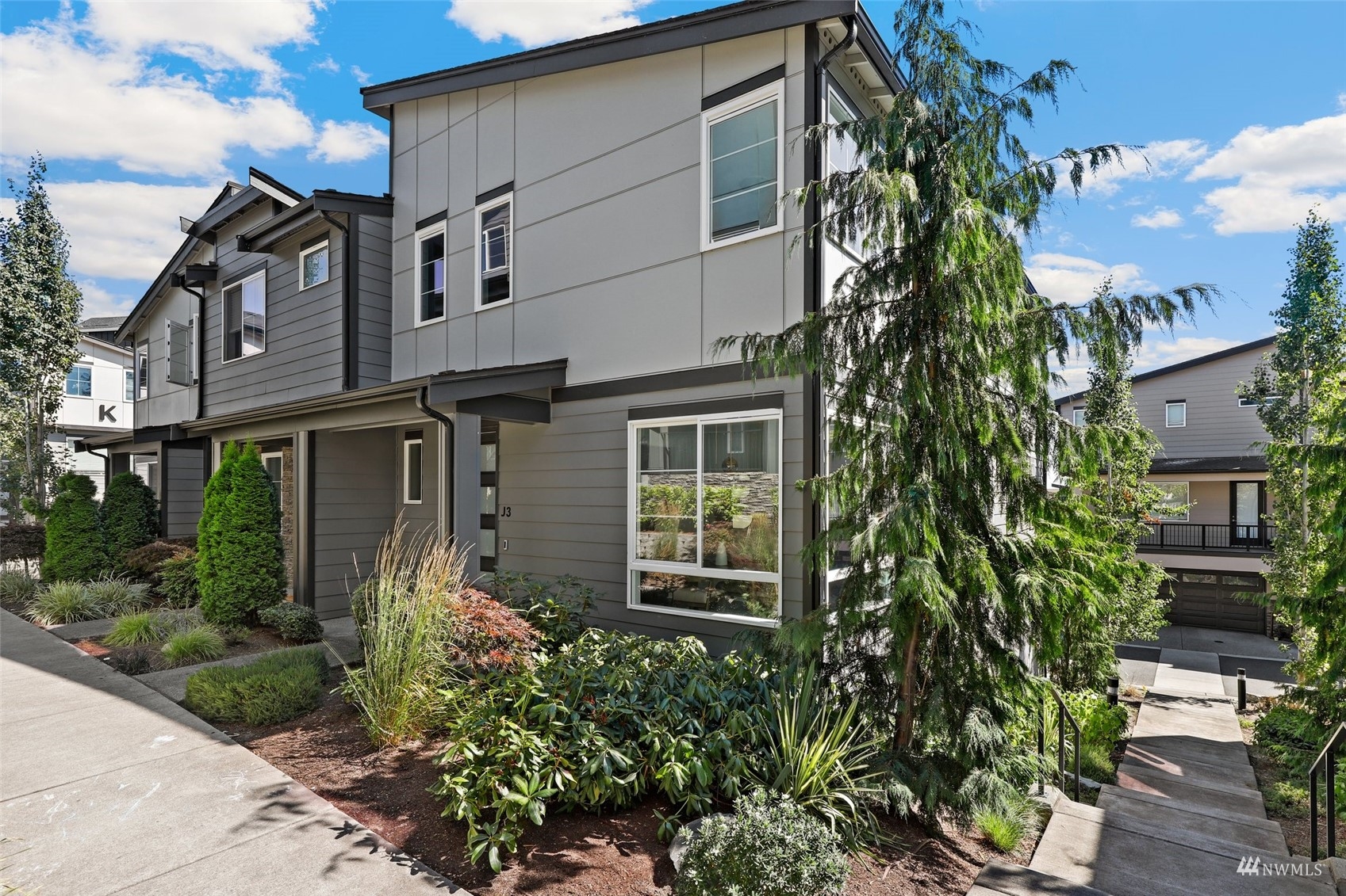 1325 Seattle Hill Road, Unit J3 Bothell, WA 98012 - Photo 1 of 40