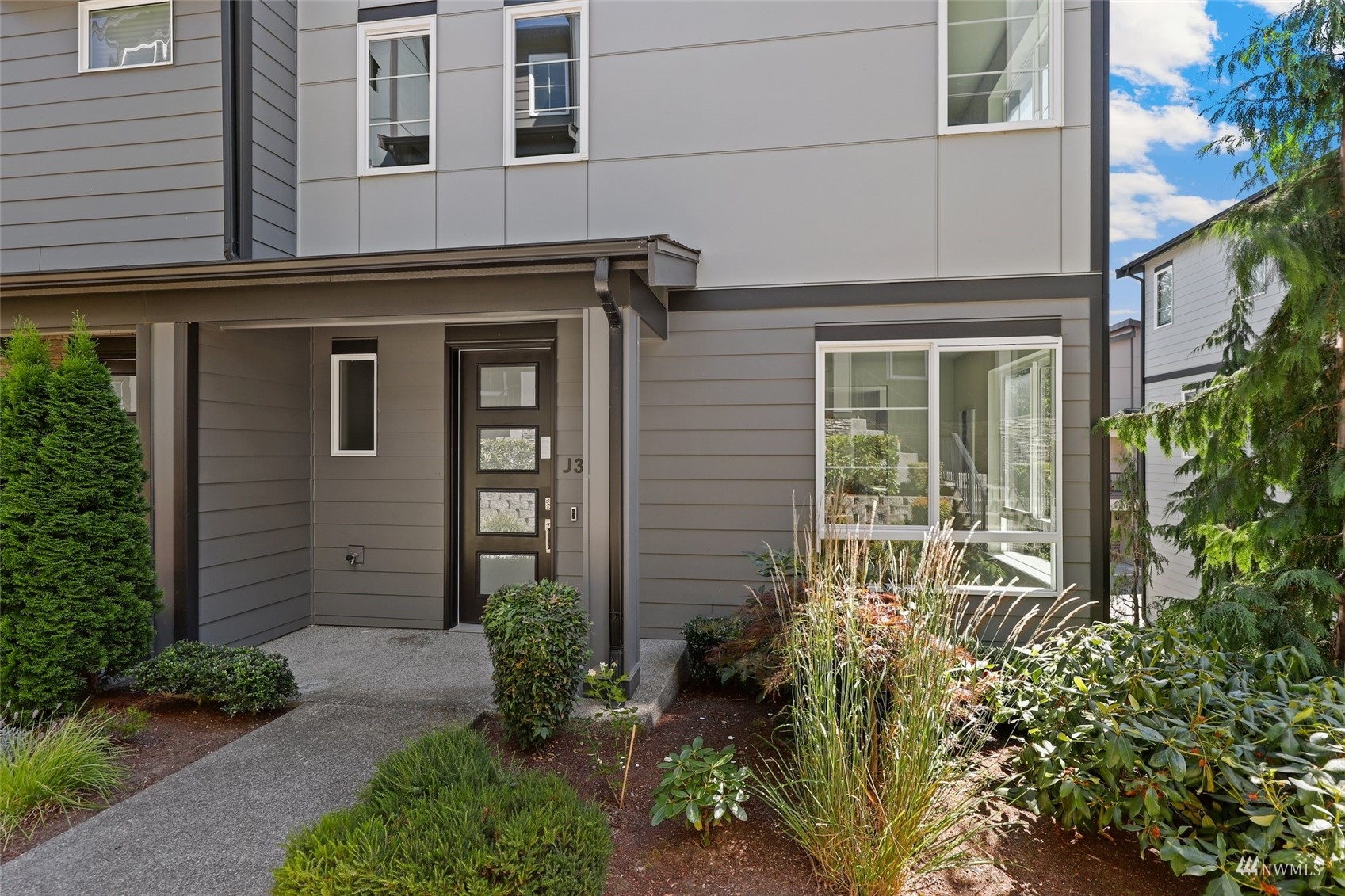 1325 Seattle Hill Road, Unit J3 Bothell, WA 98012 - Photo 4 of 40