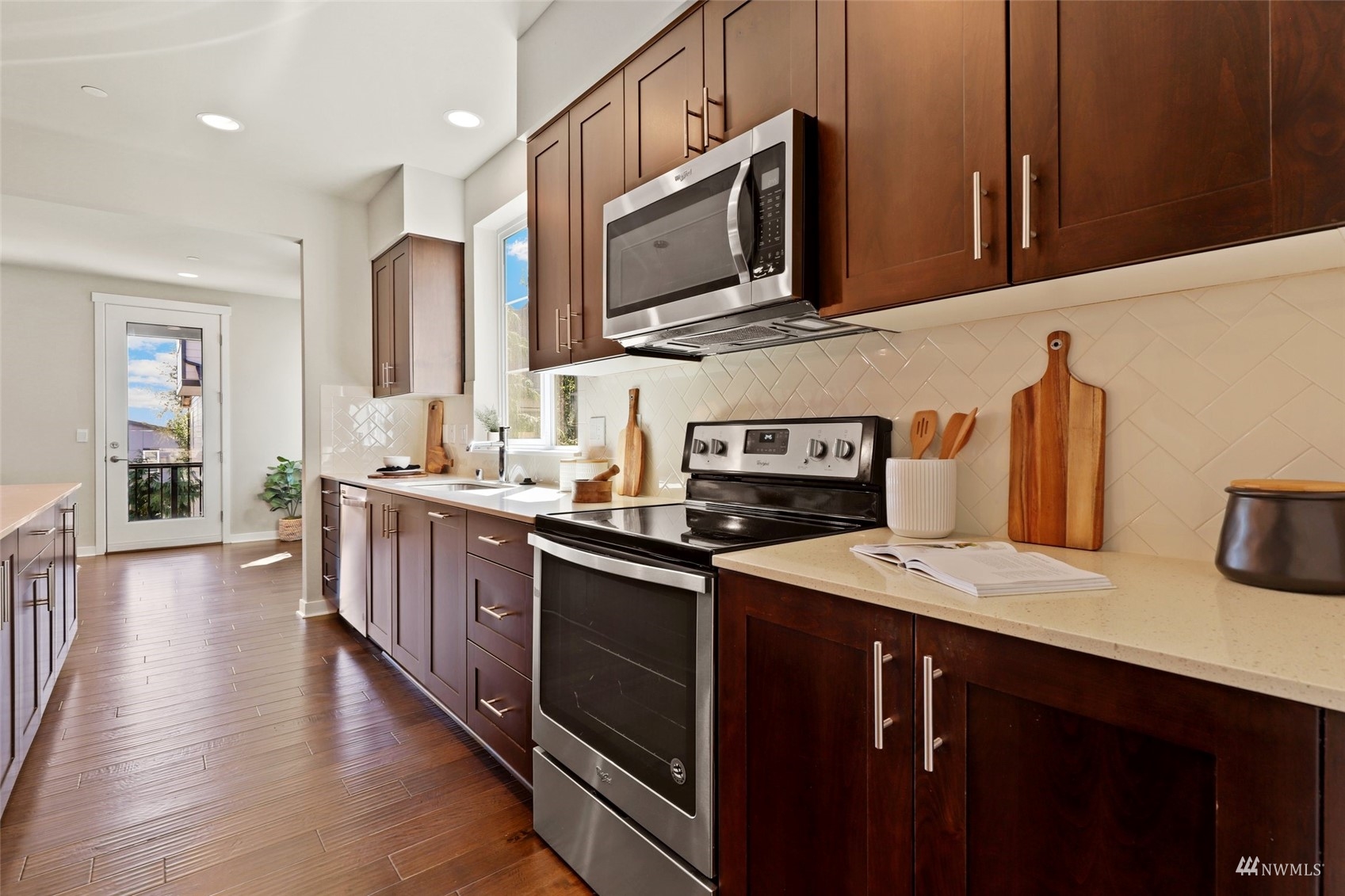 1325 Seattle Hill Road, Unit J3 Bothell, WA 98012 - Photo 10 of 40