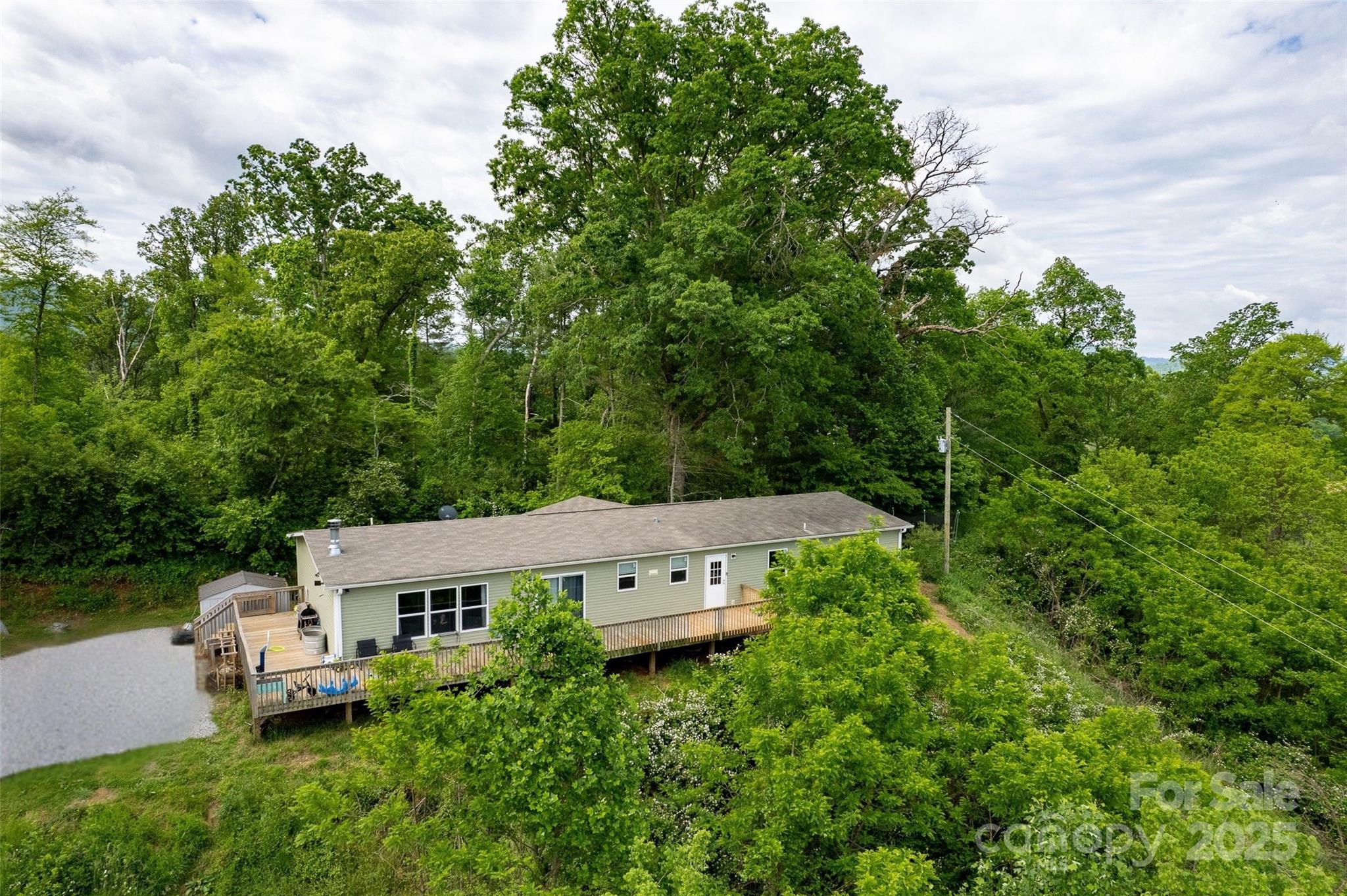 208 Stillwater Springs Road Burnsville, NC 28714 - Photo 2 of 31