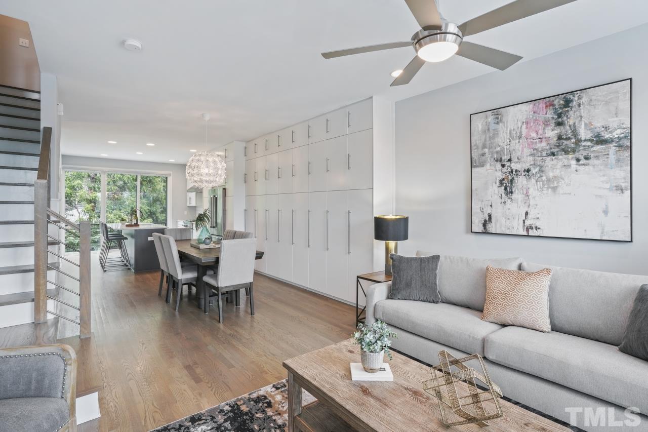 514 West South Street Raleigh, NC 27601 - Photo 19 of 41 a living room with furniture and a large window