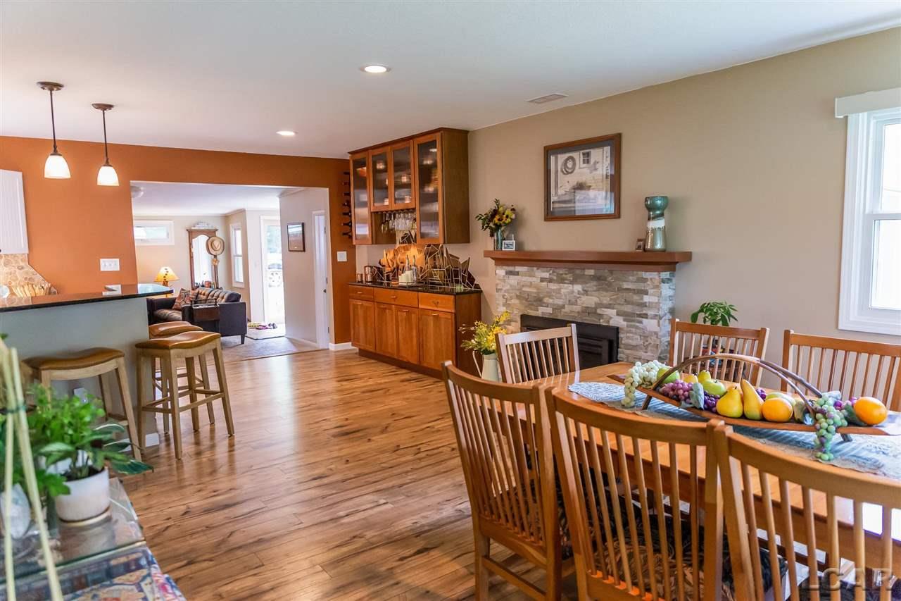 5596 Pleasant Valley Road Manitou Beach, MI 49253 - Photo 8 of 38 Spacious/Entertaining