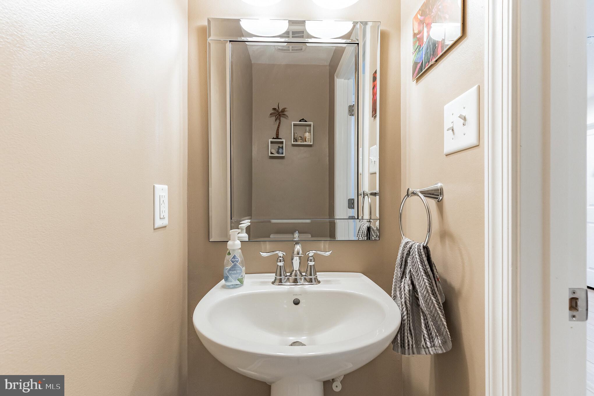 412 Lopata Road Phoenixville, PA 19460 - Photo 5 of 23 Gallery Image 5