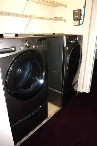 a close view of a washer and dryer