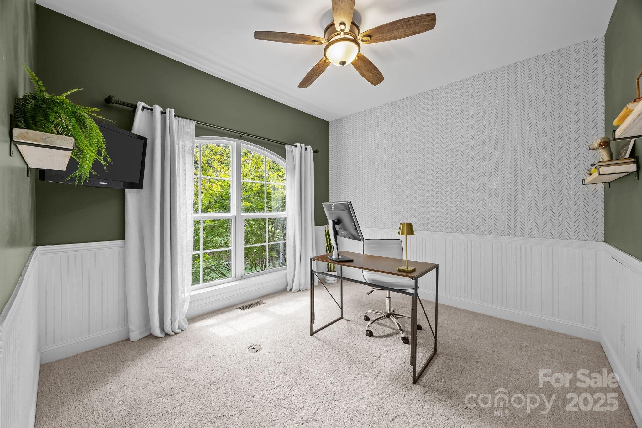6802 Rock Island Road Charlotte, NC 28278 - Photo 5 of 43 Gallery Image 5