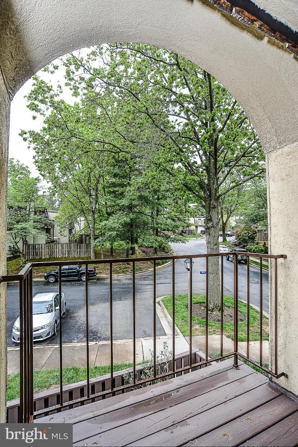 1637 Valencia Way Reston, VA 20190 - Photo 18 of 30 Exterior (General)