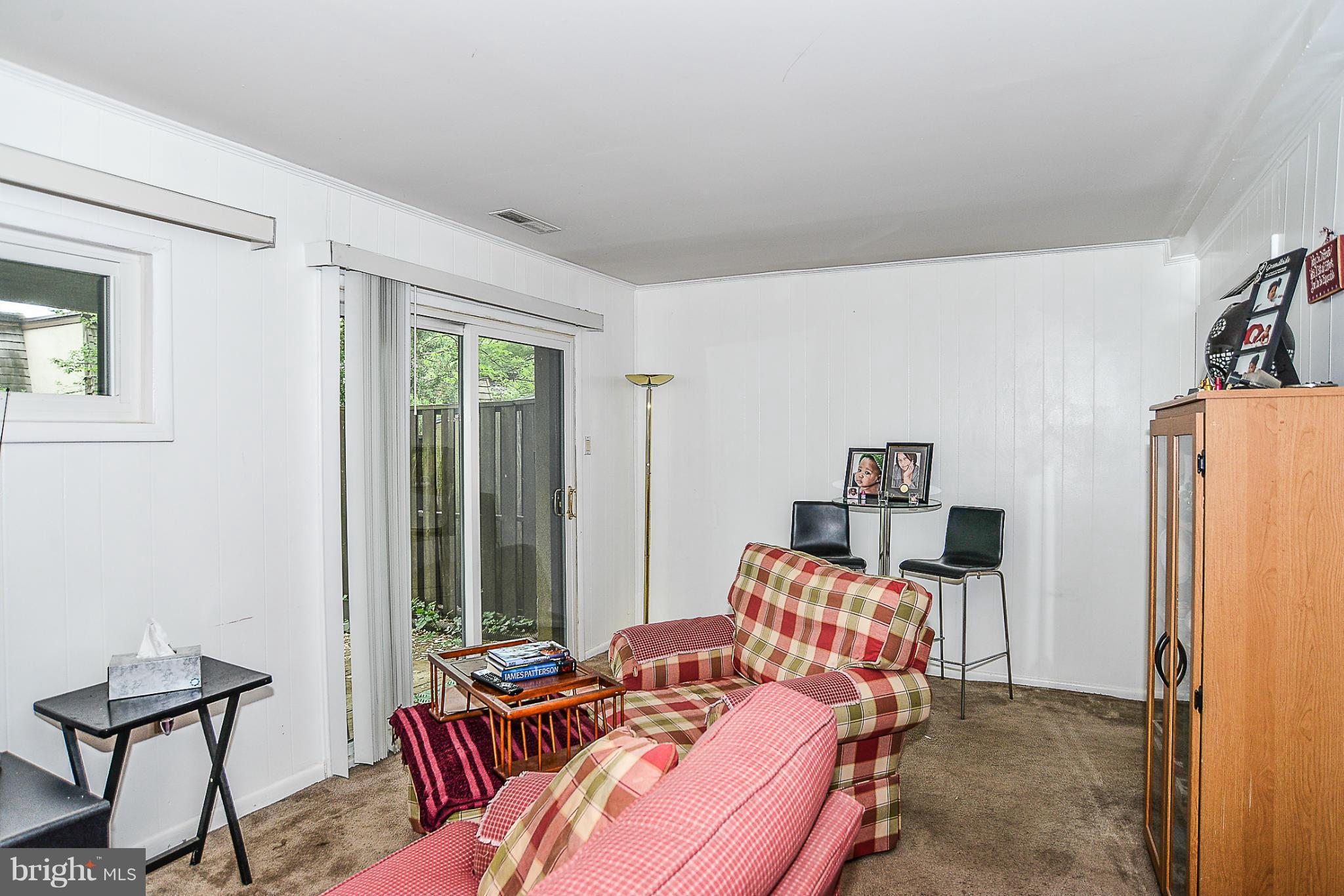 1637 Valencia Way Reston, VA 20190 - Photo 22 of 30 Family Room