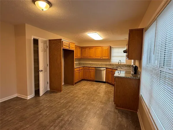 $2,350 | 175 River N Court, Covington, GA 30016