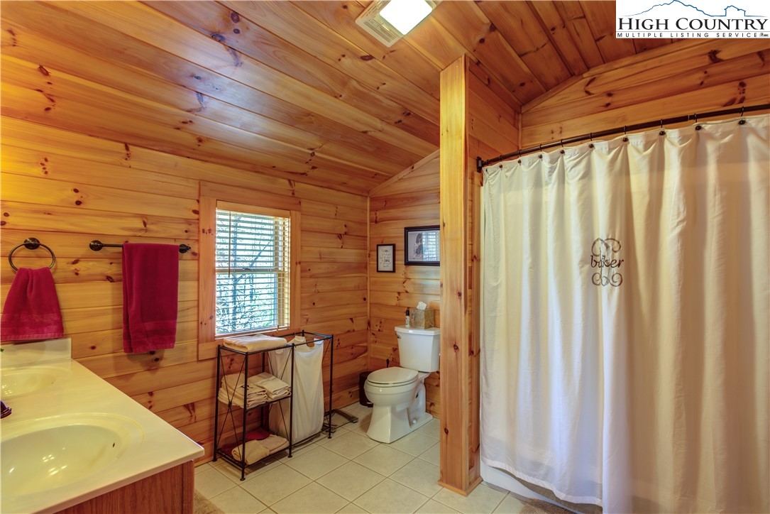 297 Woodby Ridge Road Vilas, NC 28692 - Photo 32 of 43 Gallery Image 32