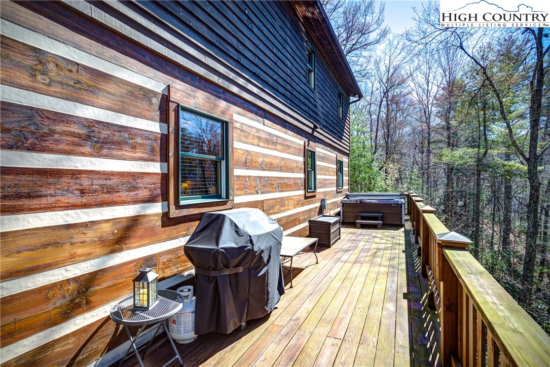 297 Woodby Ridge Road Vilas, NC 28692 - Photo 8 of 43 Gallery Image 8