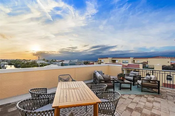 $3,995 | 6418 Margarita Shores Lane, Apollo Beach, FL 33572