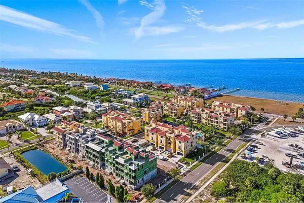 $3,995 | 6418 Margarita Shores Lane, Apollo Beach, FL 33572