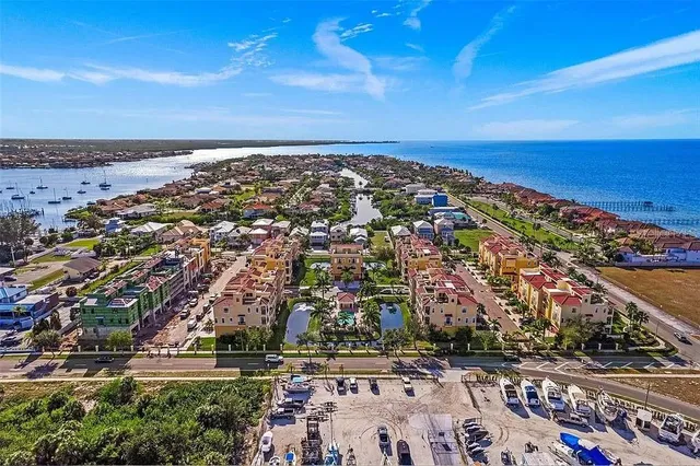 $3,995 | 6418 Margarita Shores Lane, Apollo Beach, FL 33572