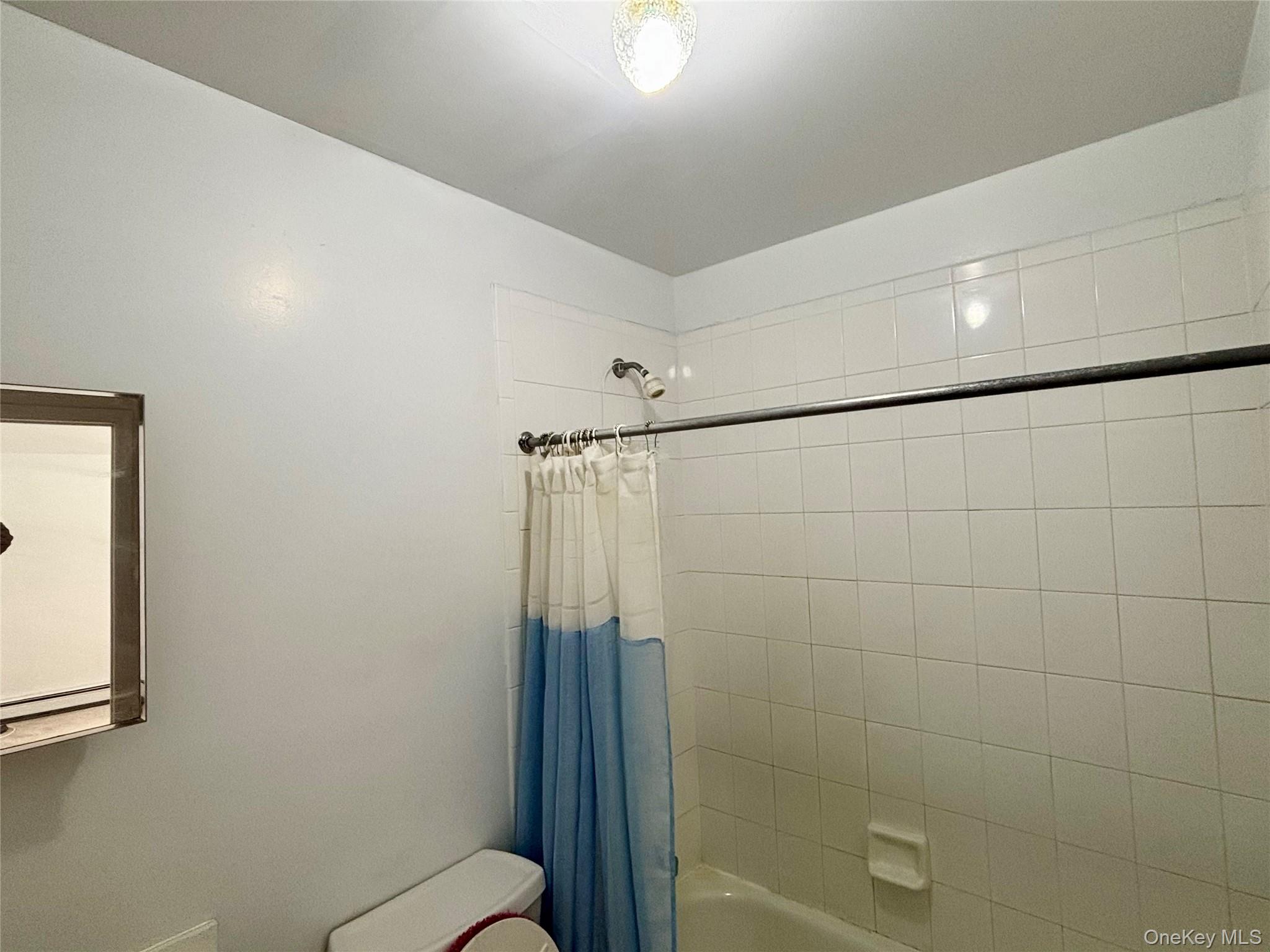 177-45 Meadow Road, Unit 2 Queens, NY 11434 - Photo 9 of 12 Gallery Image 9