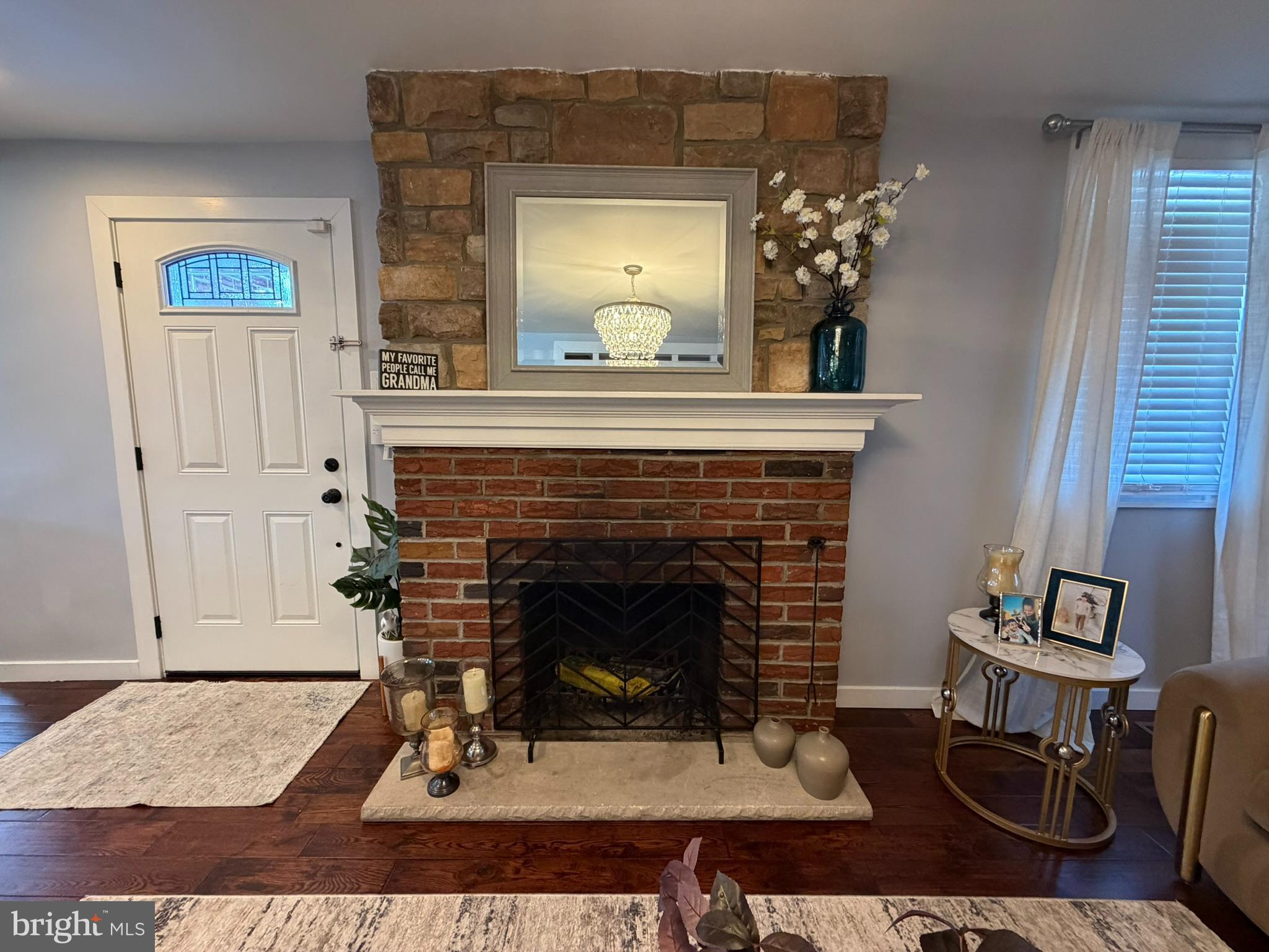 8101 Large Street Philadelphia, PA 19152 - Photo 8 of 30 a living room with furniture and a fireplace