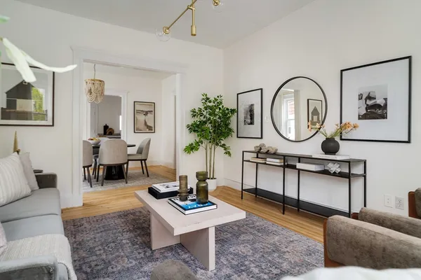$750,000 | 7 Farragut Avenue, Unit 1, Somerville, MA 02144