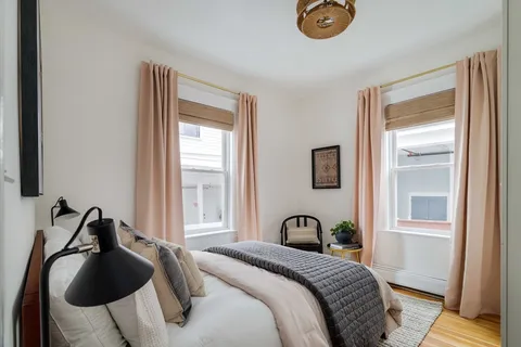 $750,000 | 7 Farragut Avenue, Unit 1, Somerville, MA 02144