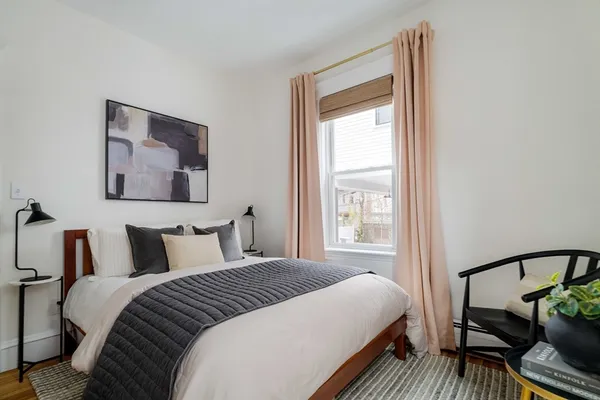 $750,000 | 7 Farragut Avenue, Unit 1, Somerville, MA 02144